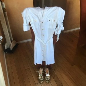 NWT Belted Shirt Dress,gold buttons & side pockets